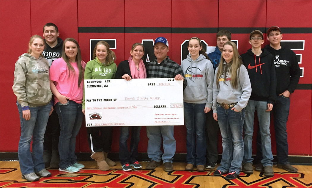 Glenwood School students donate fundraiser money