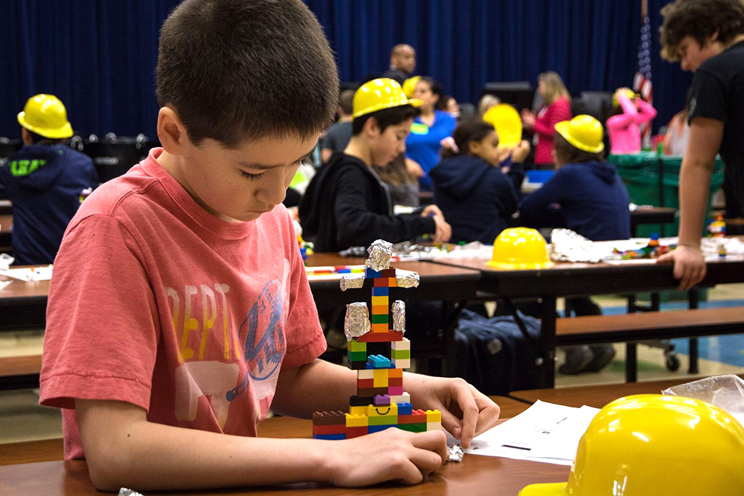 Evergreen elementary students participate in building competition