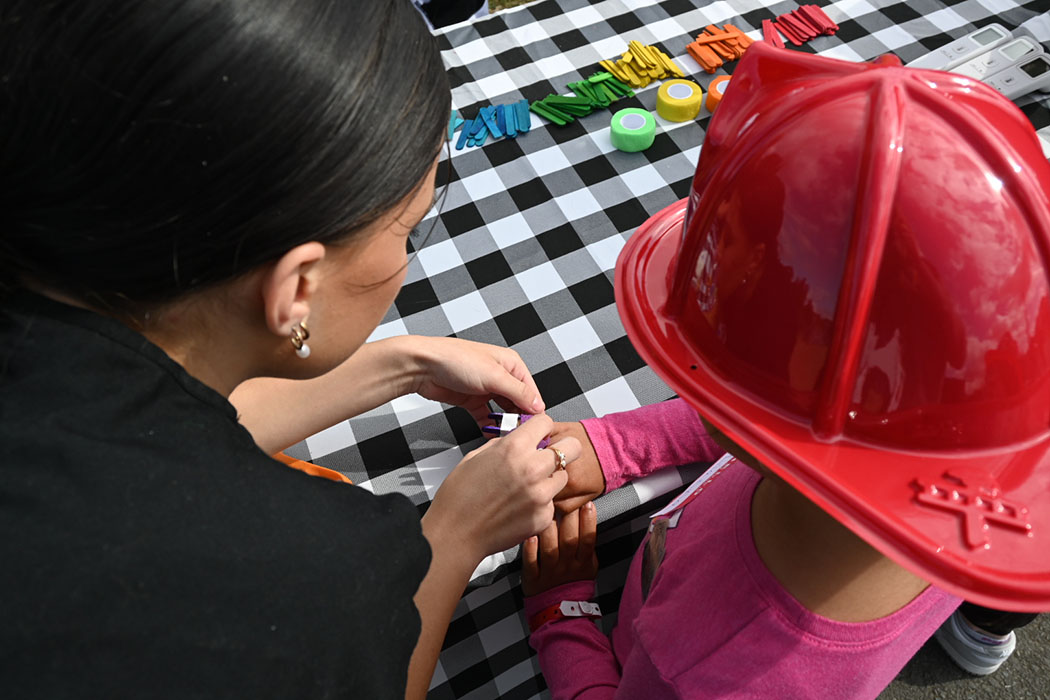 Kelso High School CTE Programs and Emergency Service Agencies Host Career Exploration Day for Barnes Elementary Students