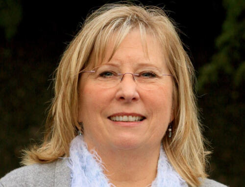 ESD 112’s Deb Drandoff Receives Lifetime Achievement Award from Washington State Health Care Authority