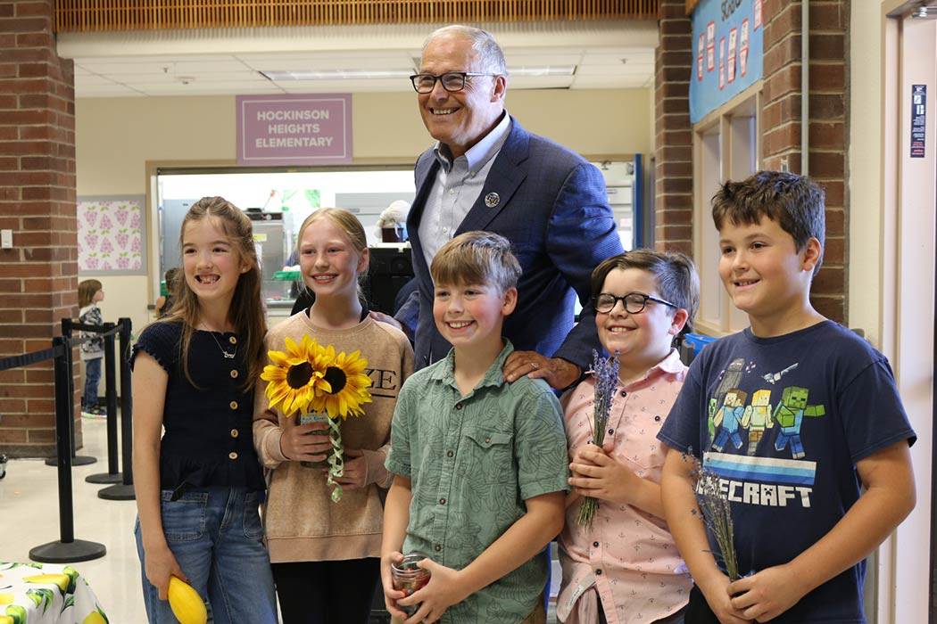 Gov Jay Inslee Visits Energy Efficiency Projects at Hockinson School District