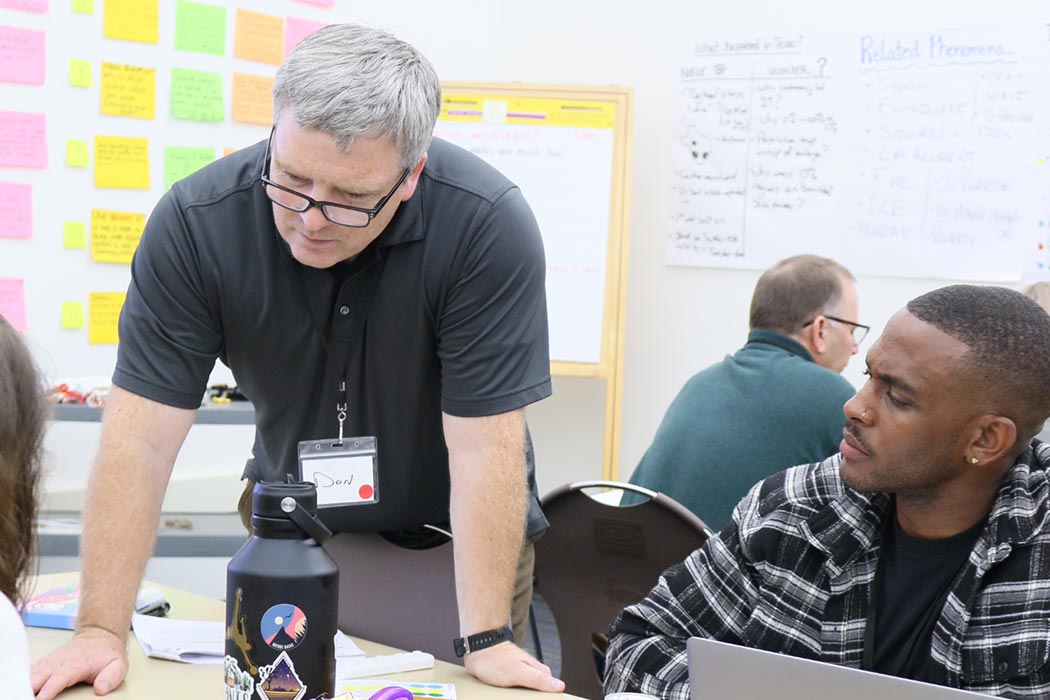 Washington teachers explore new science curriculum at OpenSciEd High School Summer Institute